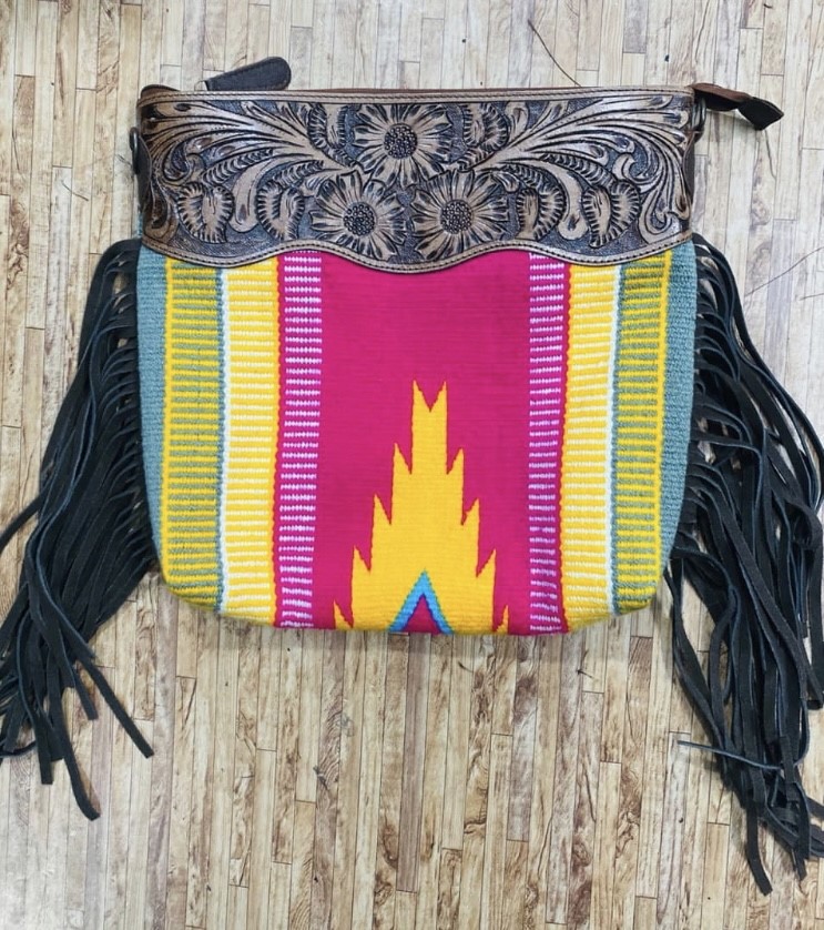 Saddle blanket handbag py, Western Attic