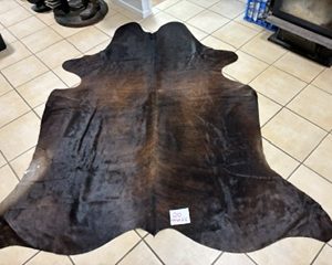 Xl cowhide 20 (7ft4"x6.6")