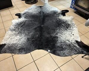 xl cowhide  2(.4.20 sq m)